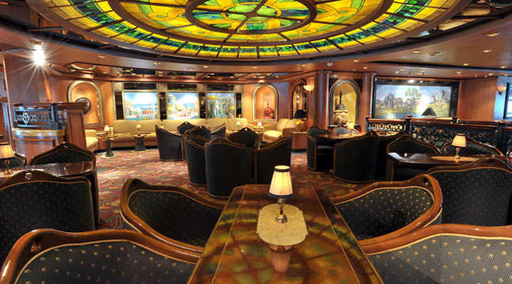 Explorers Lounge